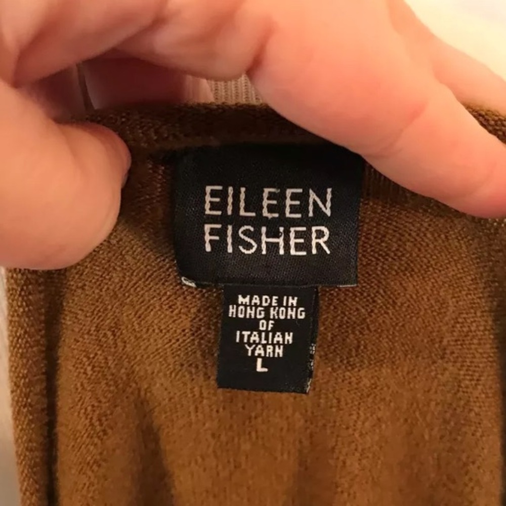 Eileen Fischer Merino Wool V-neck Sweater - Picture 5 of 6